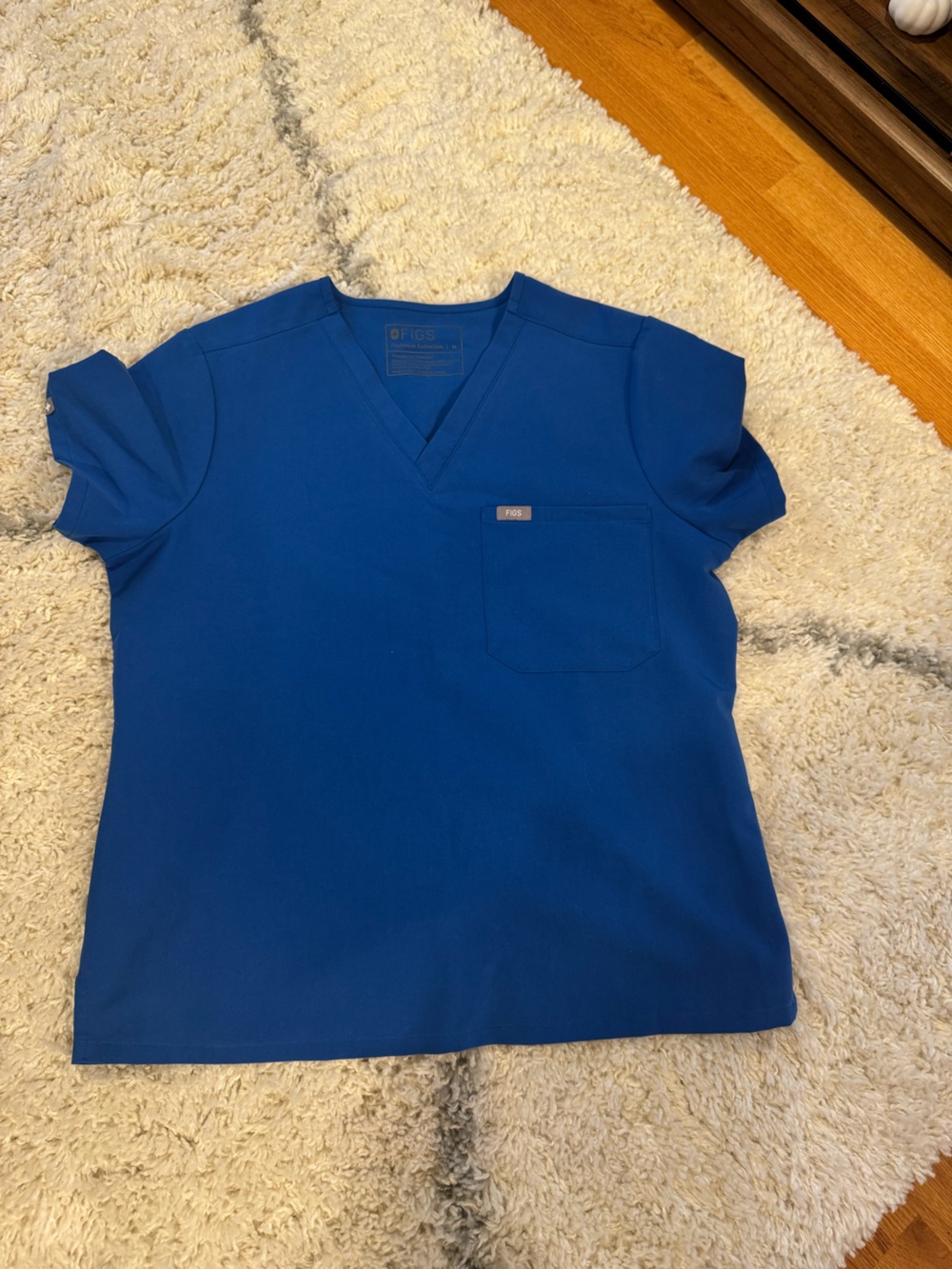 FIGS Caterina One Pocket Scrub Top- Royal Blue- Medium